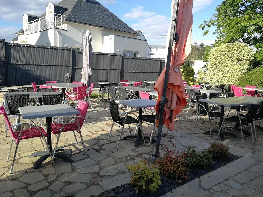 Le Jardin des Saveurs restaurant in Locminé