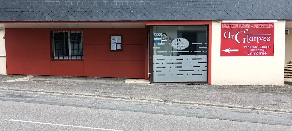 Ar Glanvez restaurant in Loperhet
