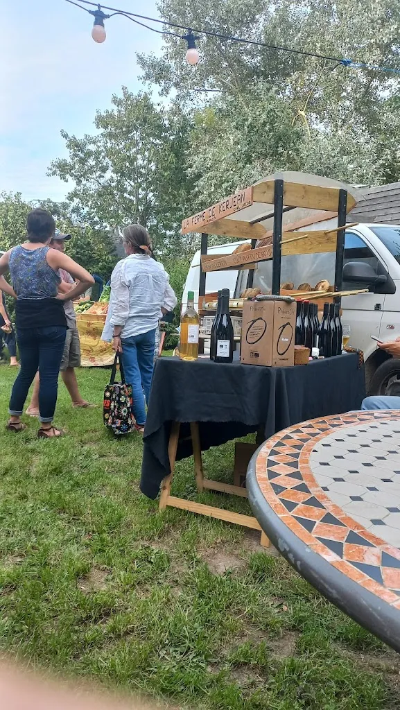 Hussein Al Haj Hassan_Café Théodore_Trédrez-Locquémeau_review