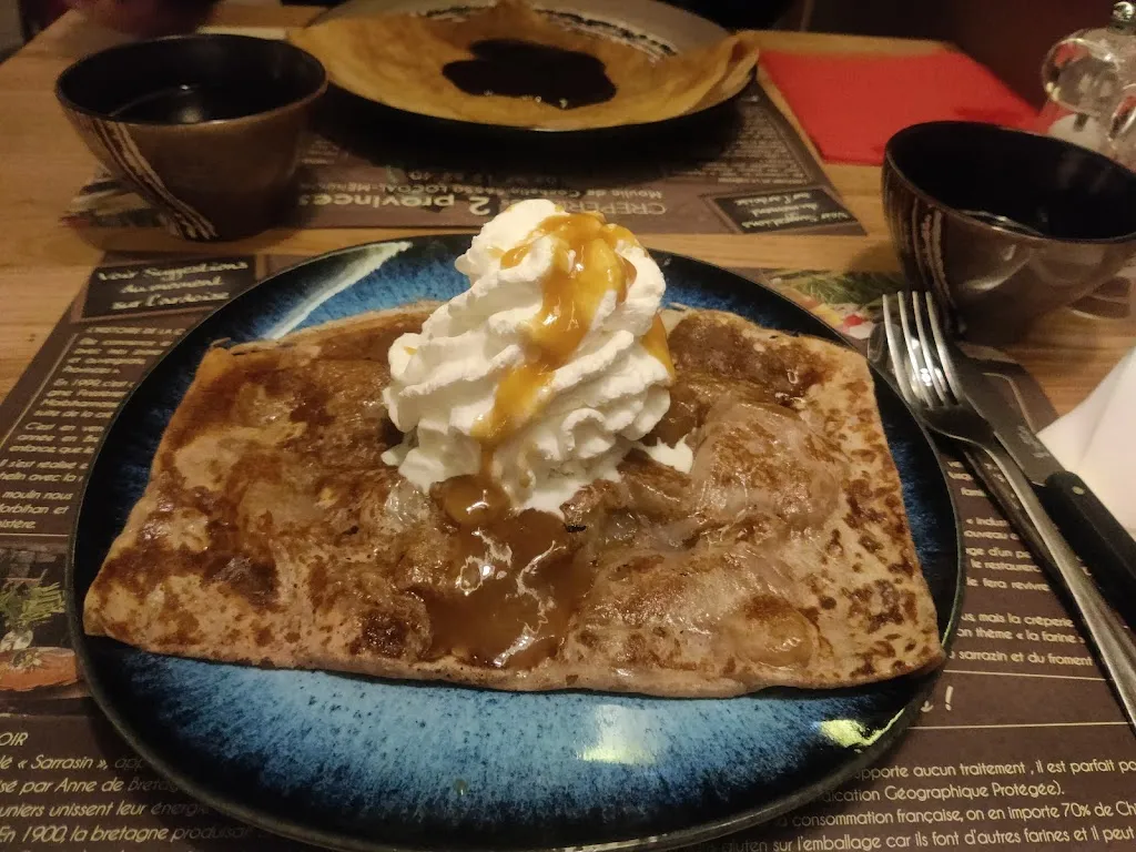 Maureen Carpentier_Crêperie des 2 provinces_Locoal-Mendon_review