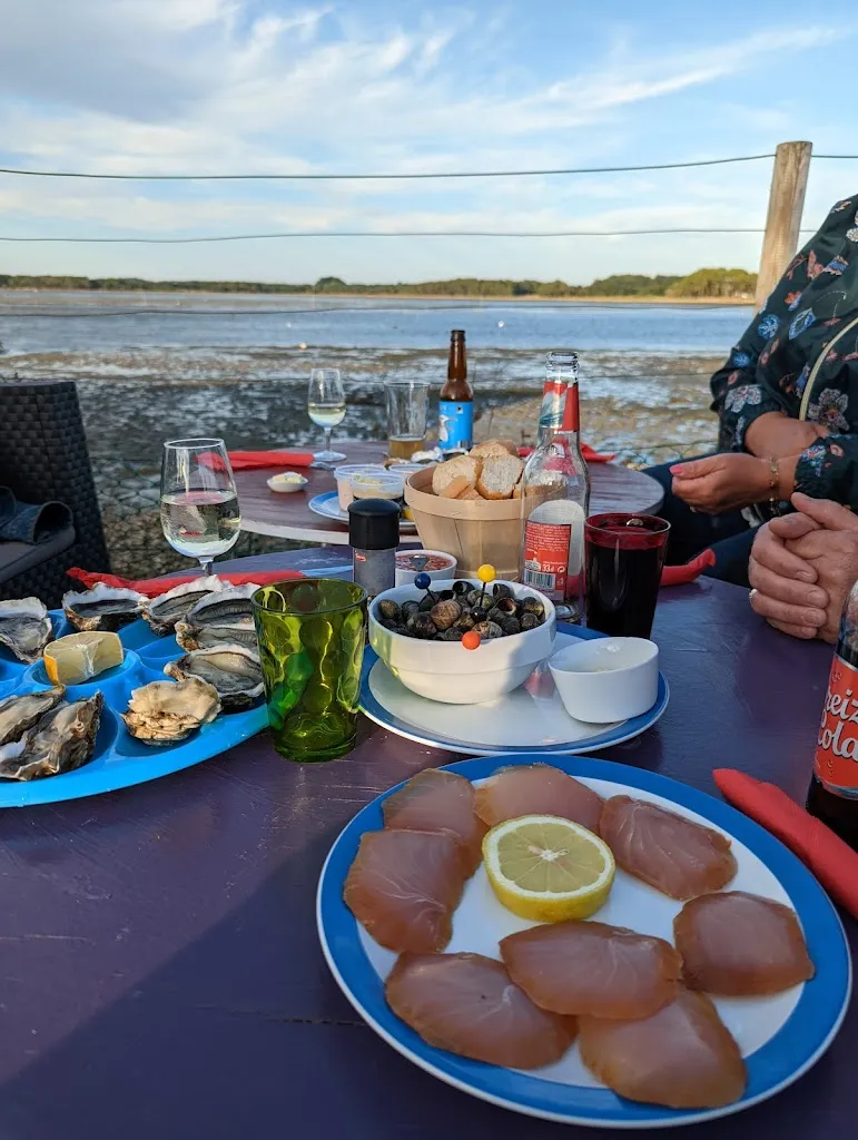 Florie Fouquet_Les Viviers De La Ria _Locoal-Mendon_review