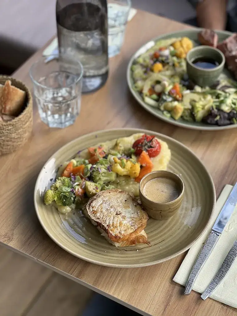 Ty’Mero Restaurant Larmor-plage_Larmor-Plage_slider_image_3