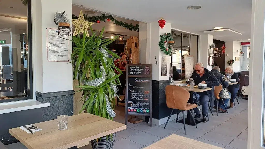 AMIRAL HD_Le Terminus_Larmor-Plage_review