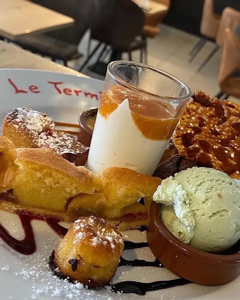 Le Terminus_Larmor-Plage_slider_image_2