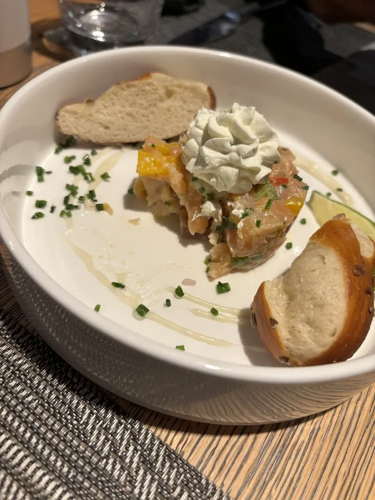 Julie Coignet_Restaurant Le A _Larmor-Plage_review