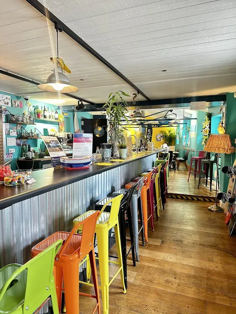 BOO'T A BOO - BAR A CREPES_Larmor-Plage_slider_image_1