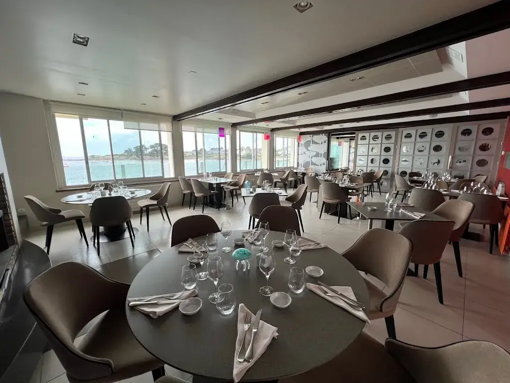 Restaurant Le Vivier Lomener Restaurant in Ploemeur