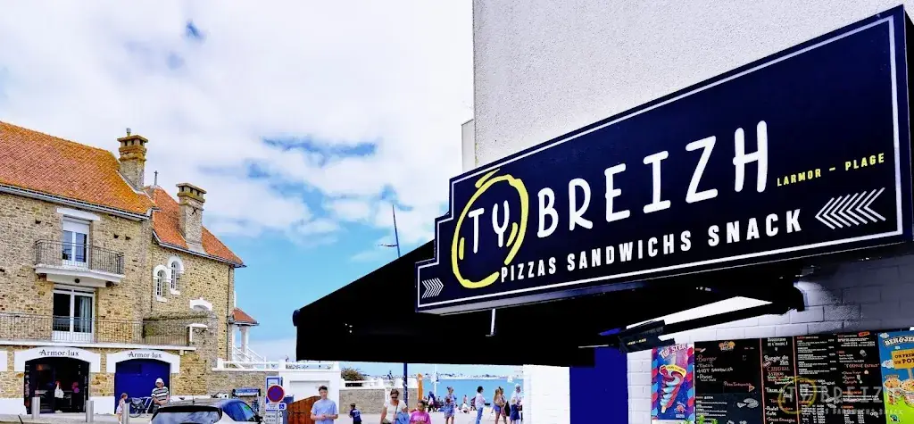O ty breizh restaurant in Larmor-Plage