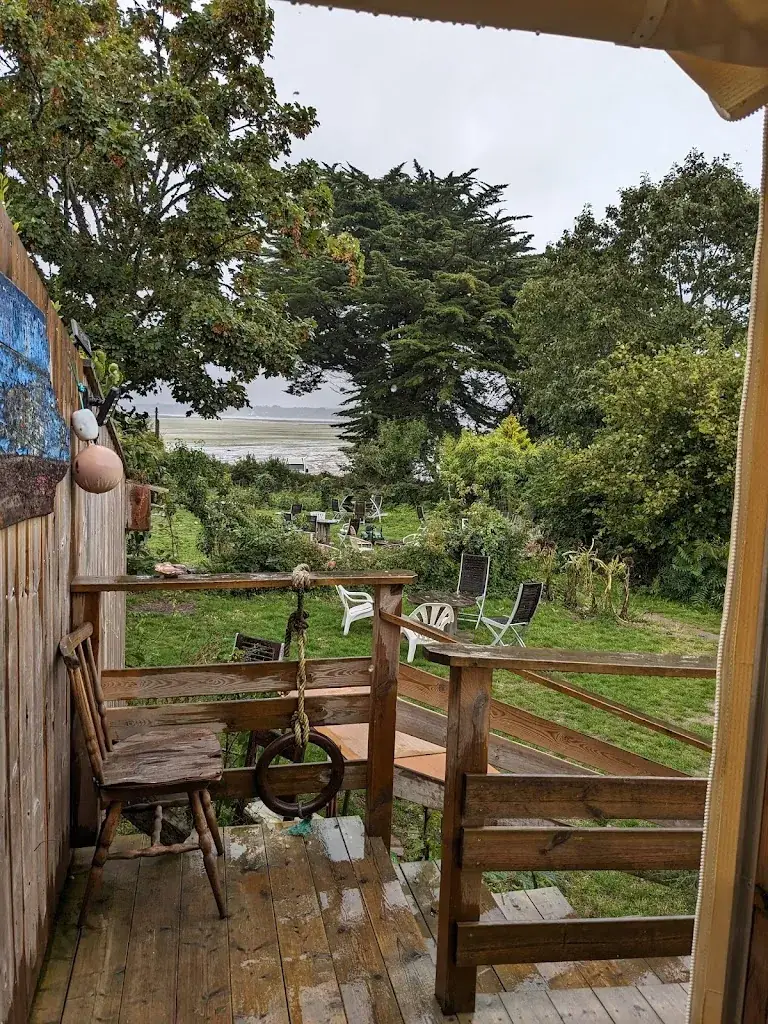 Nicolae Naumof_Brasserie Artisanale L'ETRILLE et Restaurant_Locmariaquer_review