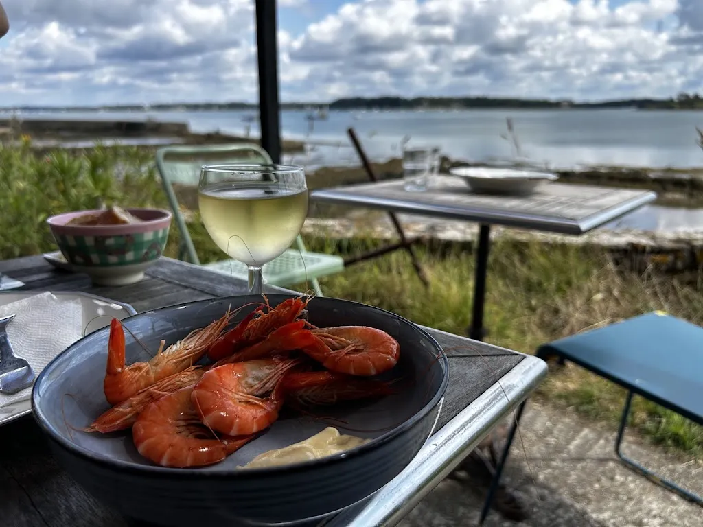 Richard Thomas_les huitres d' Evariste_Locmariaquer_review