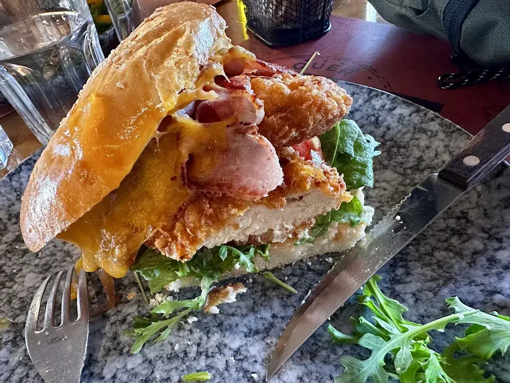 La CO'LOK LOCMARIAQUER_Locmariaquer_slider_image_3