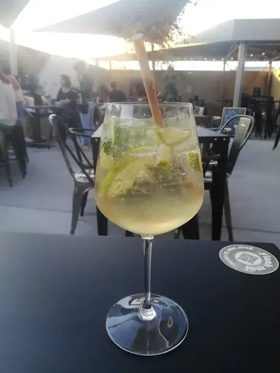 Mrs Jules_Le NM Bar et restaurant festif_Belley_review