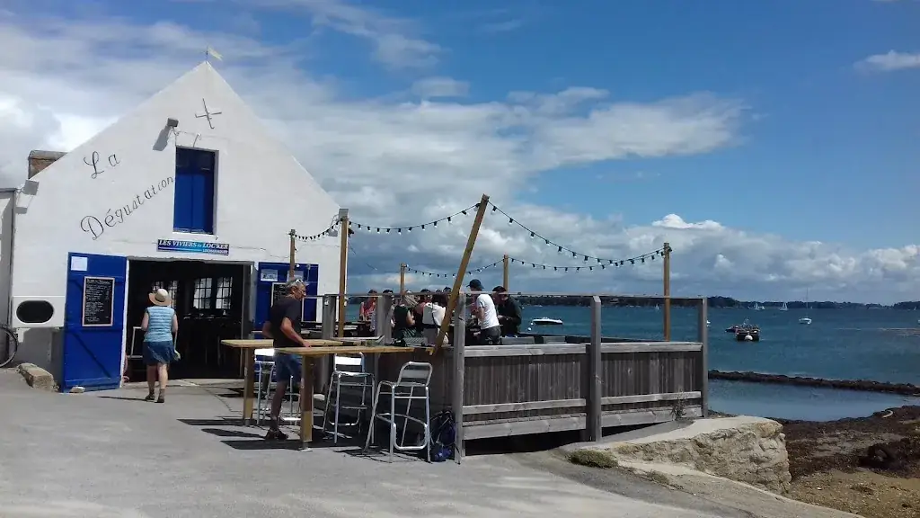 Les Viviers de Loc'ker Restaurant in Locmariaquer