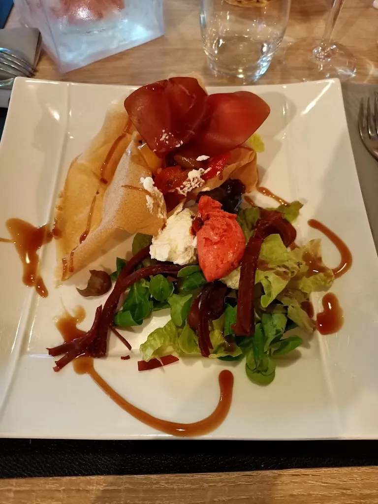 Delphine Rehel_Kerjoem_Louannec_review