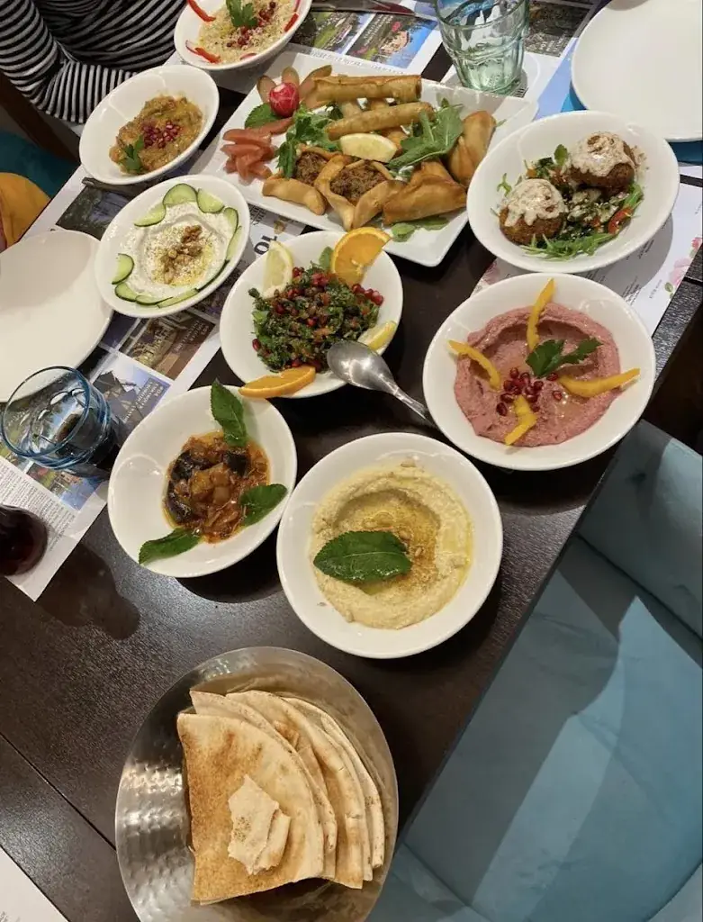 Le Libanais_Fougères_slider_image_1