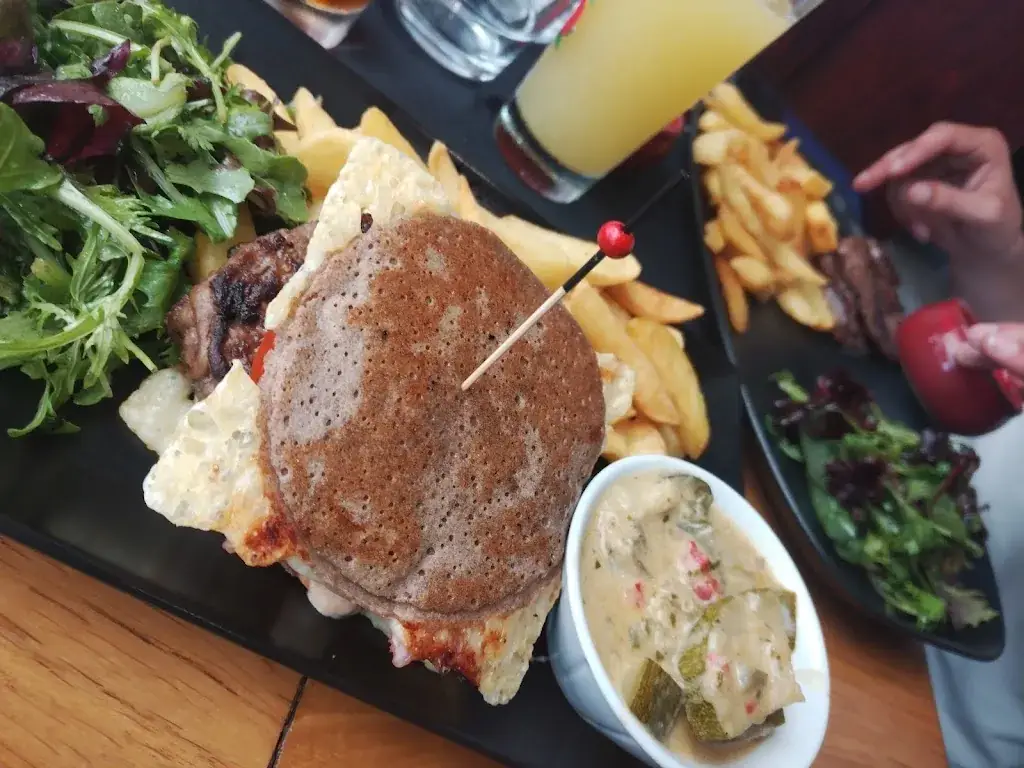 La dame de nage_Locquirec_slider_image_2