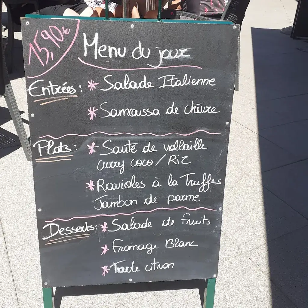 Jennifer Rippin_Brasserie Du Martray_Matignon_review