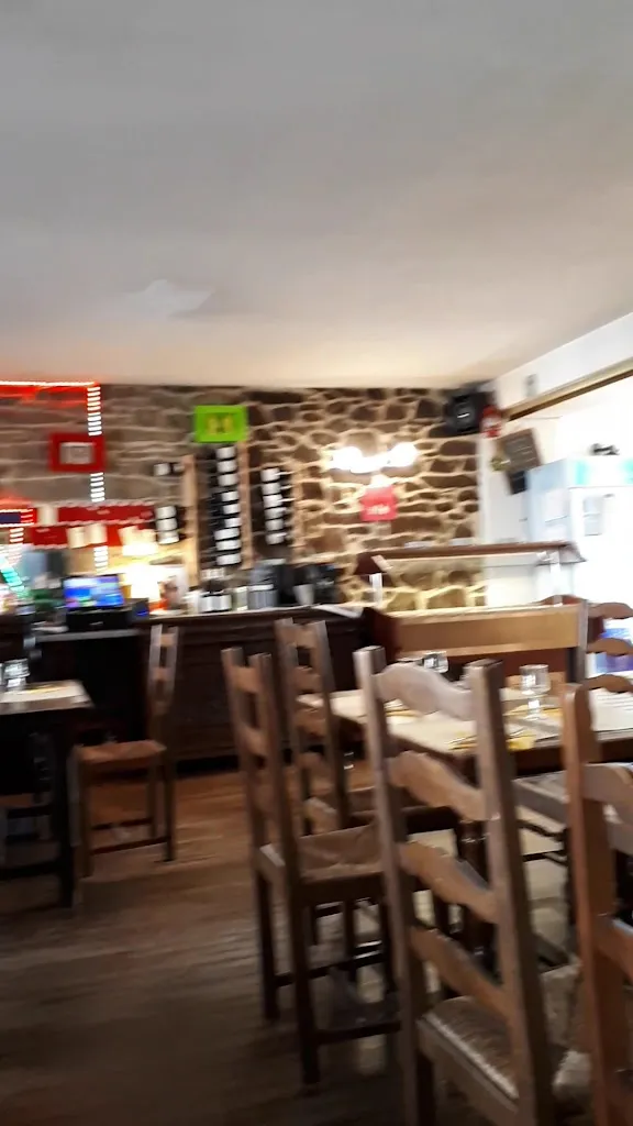 La Nouvelle Auberge_Matignon_slider_image_2