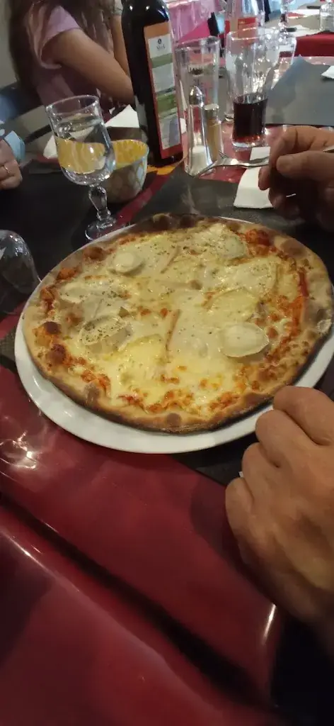 Menu_Mais y'a quoi (Beauté Isabelle)_Meillac_image_7