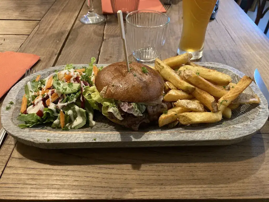 Paul Colombet_Au Café Vagabond_Saint-Brieuc-de-Mauron_review