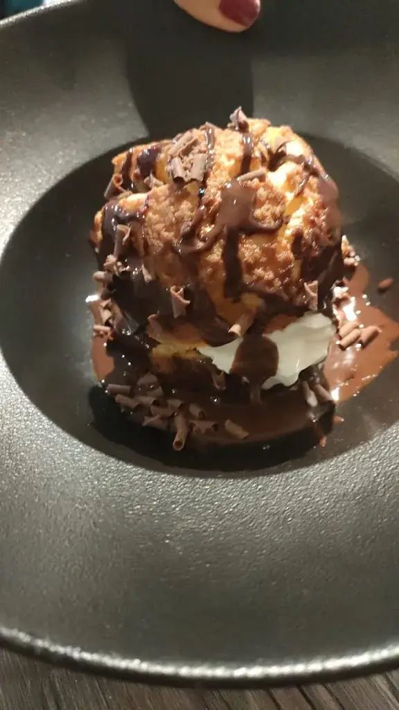 Sabine_O Divino_Melesse_recensione