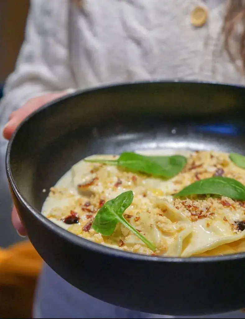 O Divino_Melesse_slider_image_3