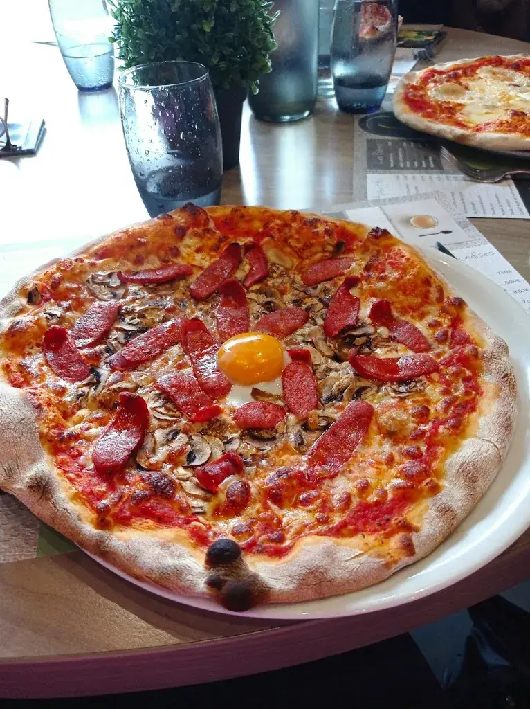 Sylvie Morel_Le Romarin_Merlevenez_review