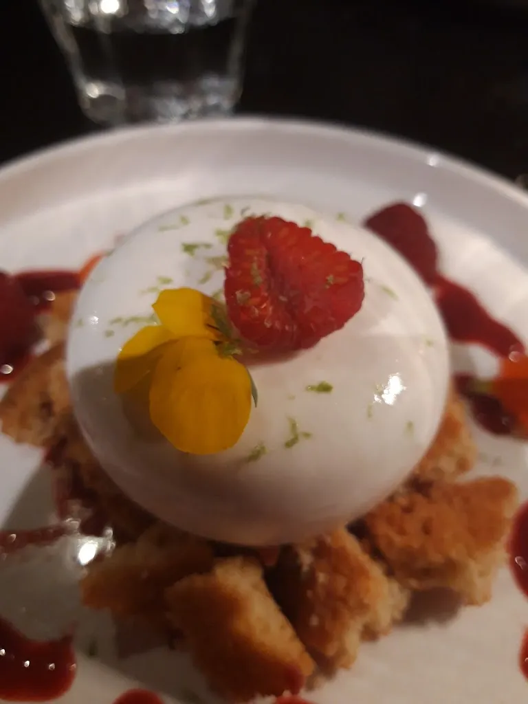 laurence denieul_Restaurant L'Atelier_d'Anast_review