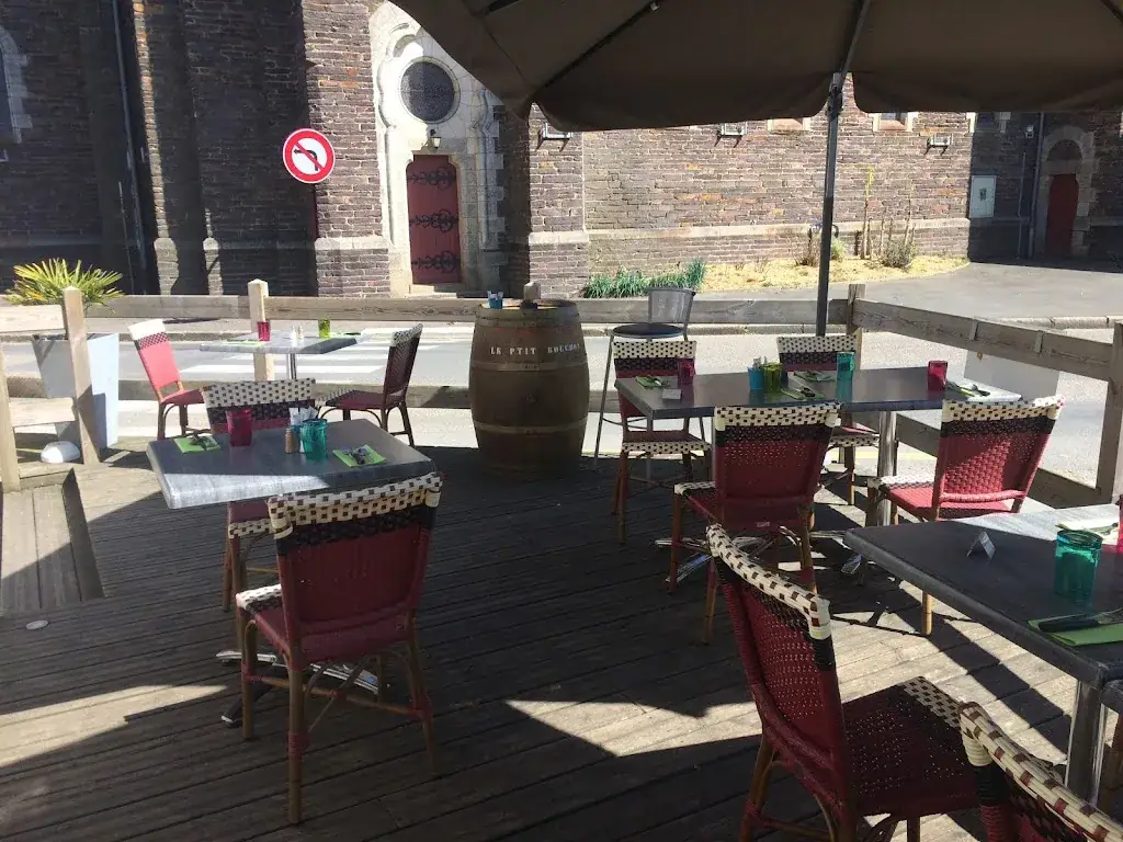 Le Petit Bouchon_Bretagne_slider_image_2