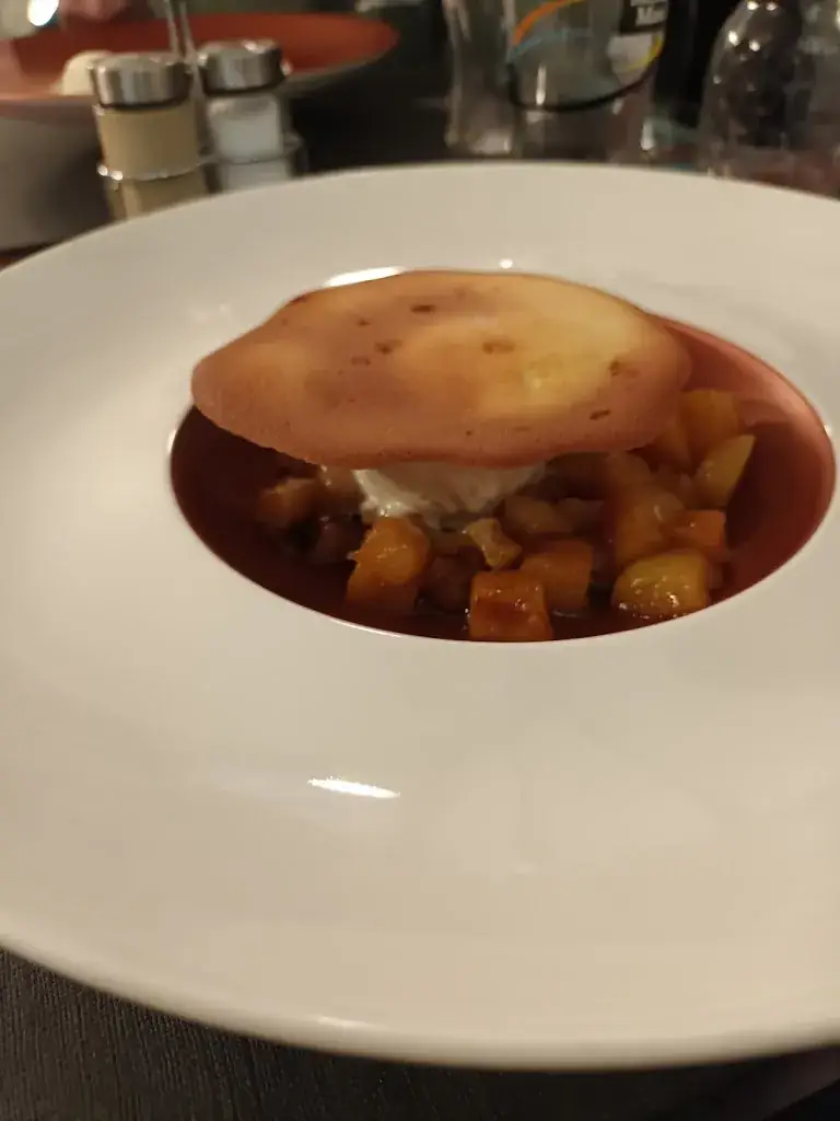 Captain Seb_Le HANGAR_Pipriac_review