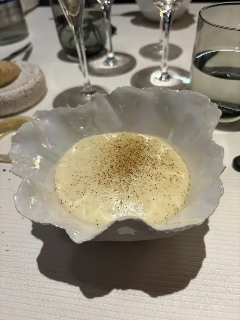 Marie Trinquet_Louise. _Lorient_review