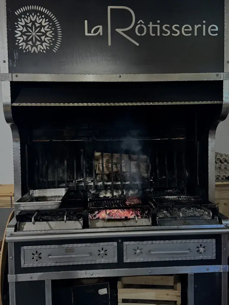 Courteux Emilie_Restaurant La Rôtisserie - Terra-Beka Lodge_Chapelle-d'Abondance_review