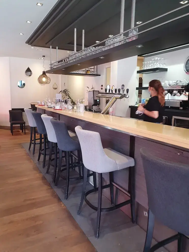 Bar Le Lodge_Lorient_slider_image_3