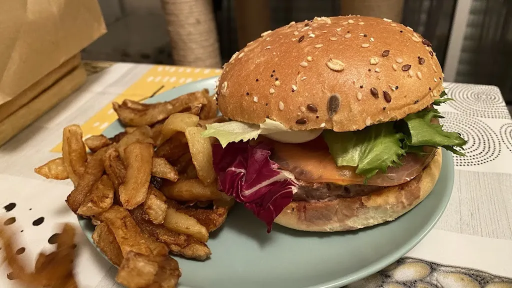 Laurent CHIROL_LE P'TIT MEAL_Milizac-Guipronvel_review