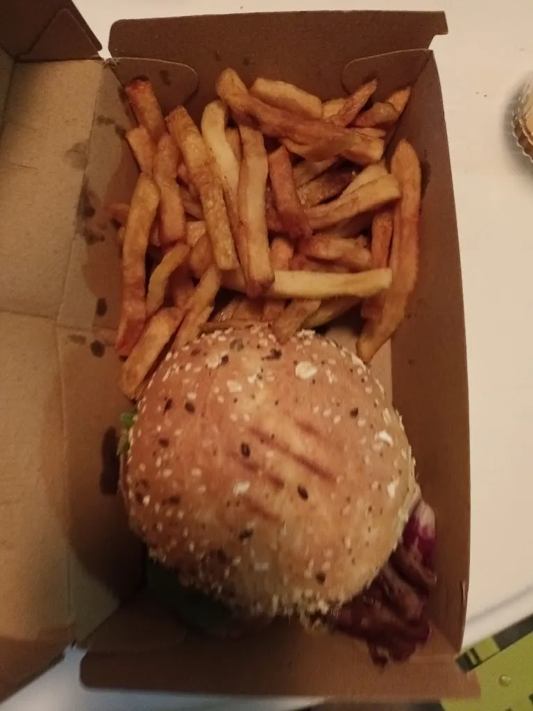 Ju P_LE P'TIT MEAL_Milizac-Guipronvel_review