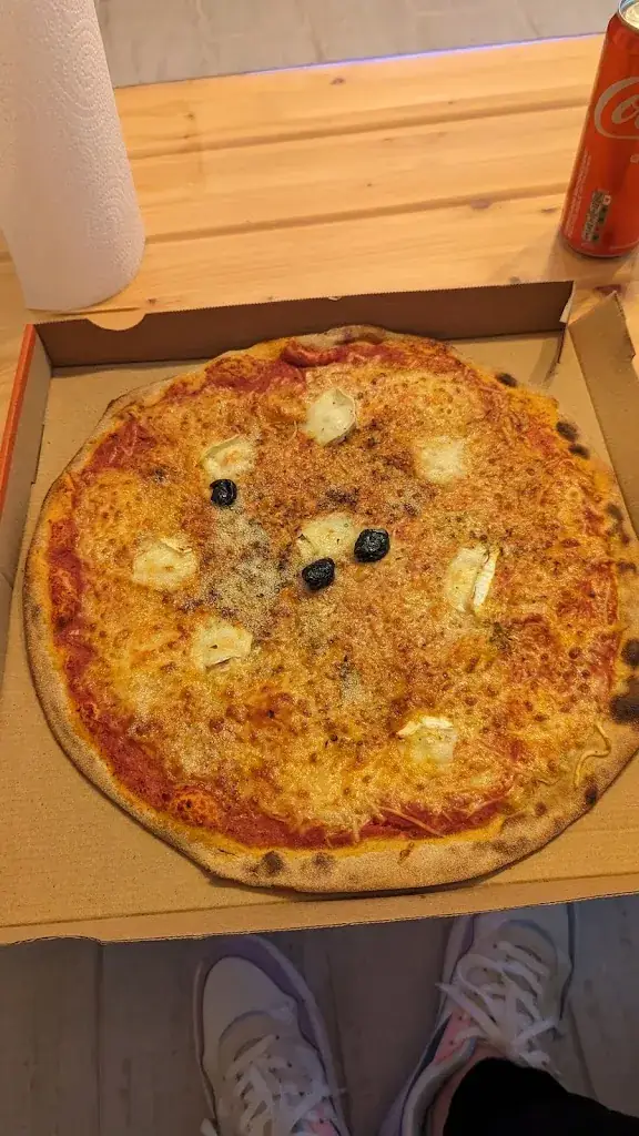 Justine_La Maison du Sud_Saint-Renan_review