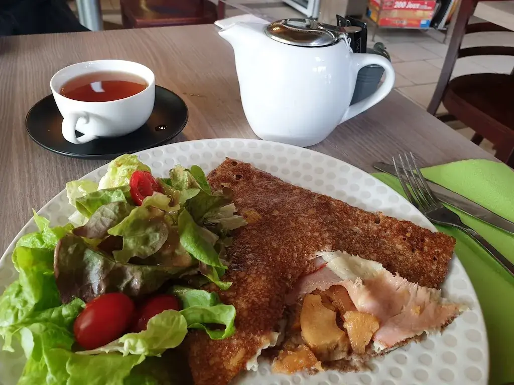 Zac Fenigshtien_Crêperie La Grange à Louise_Malestroit_Bewertung