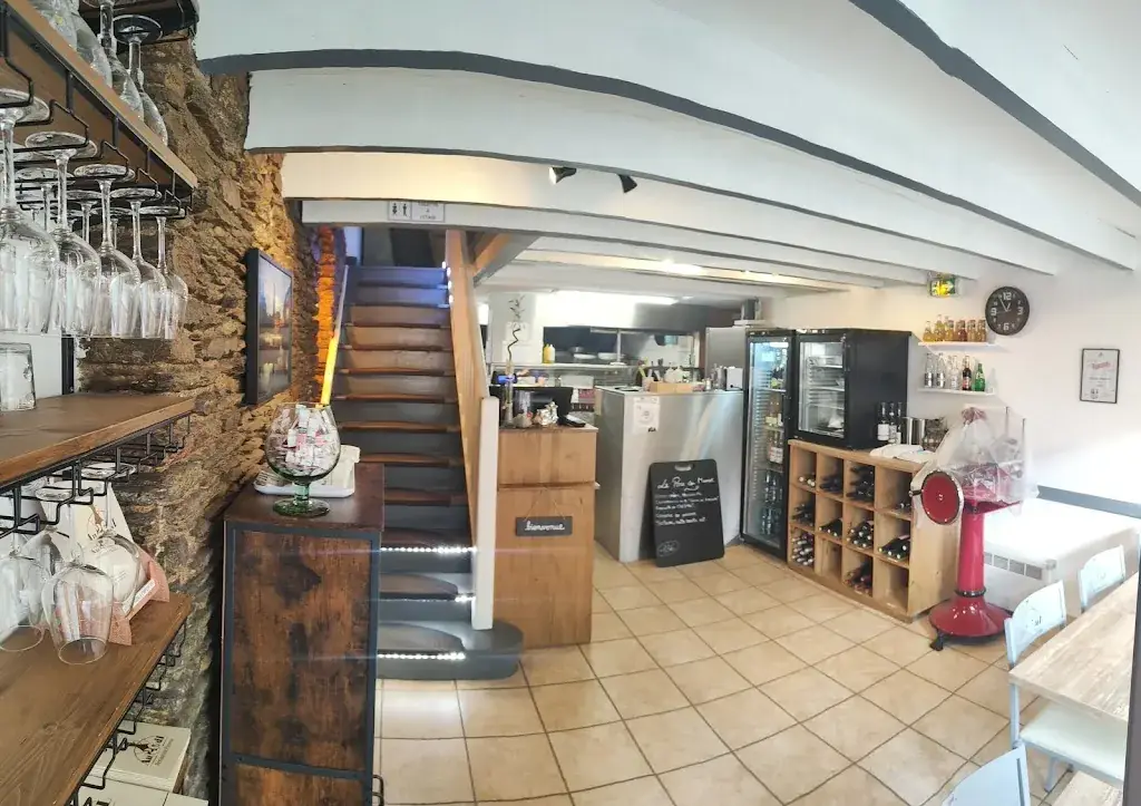 Au 20 dL Restaurant in Malestroit