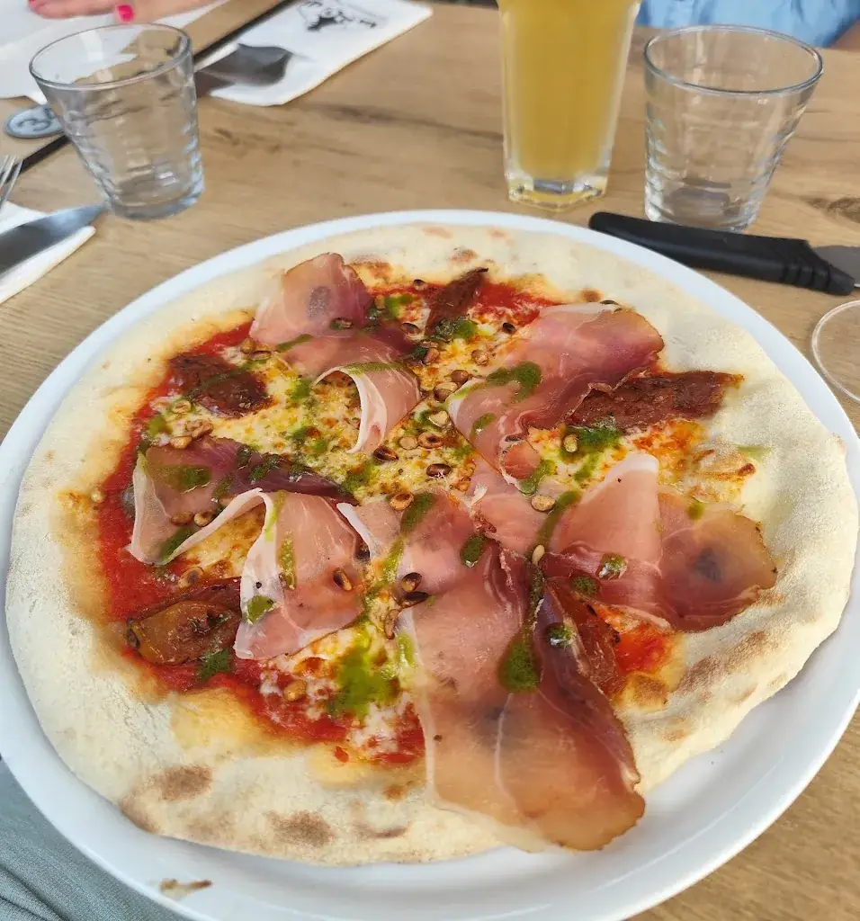 Au 20 dL_Malestroit_slider_image_3