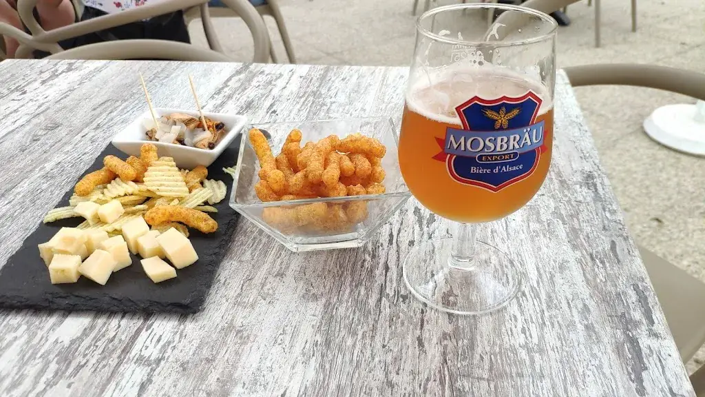 LE SQUARE_Malestroit_slider_image_2