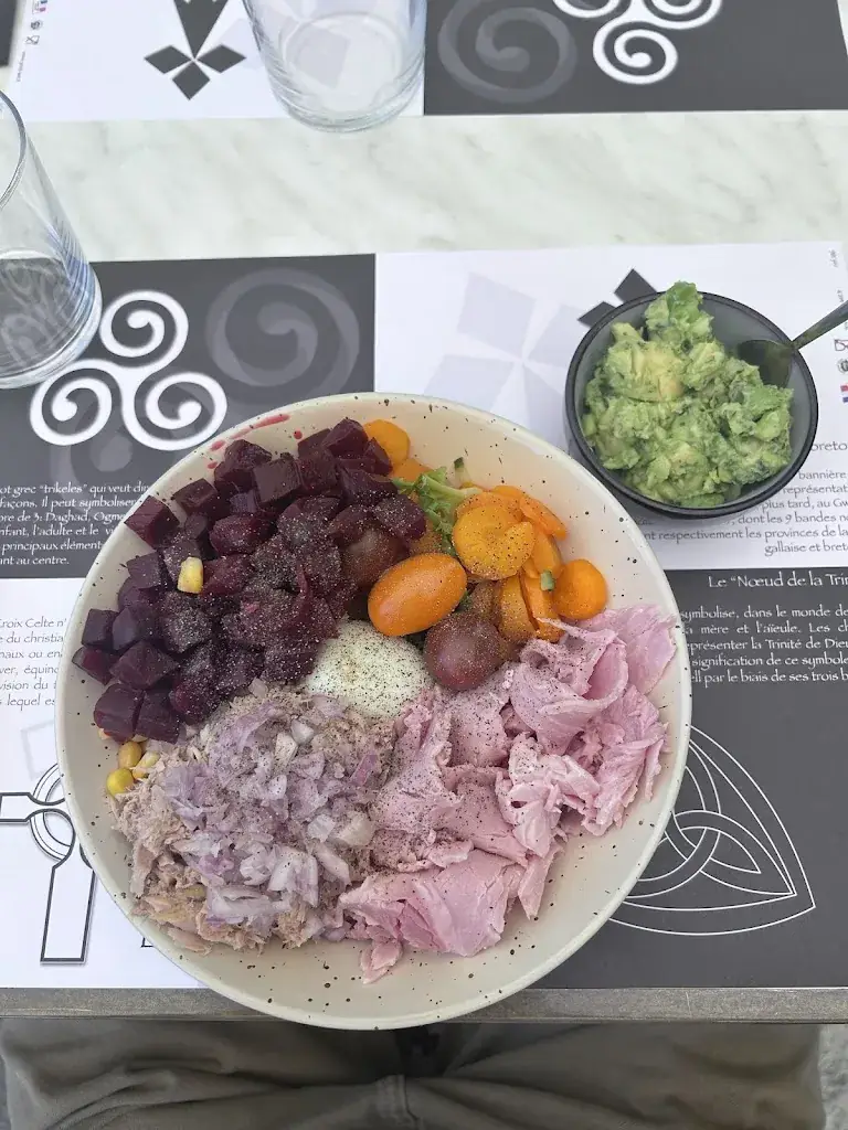 Malo Blondeau_CHAUDRON GOURMAND DE YAYA_Lézardrieux_review