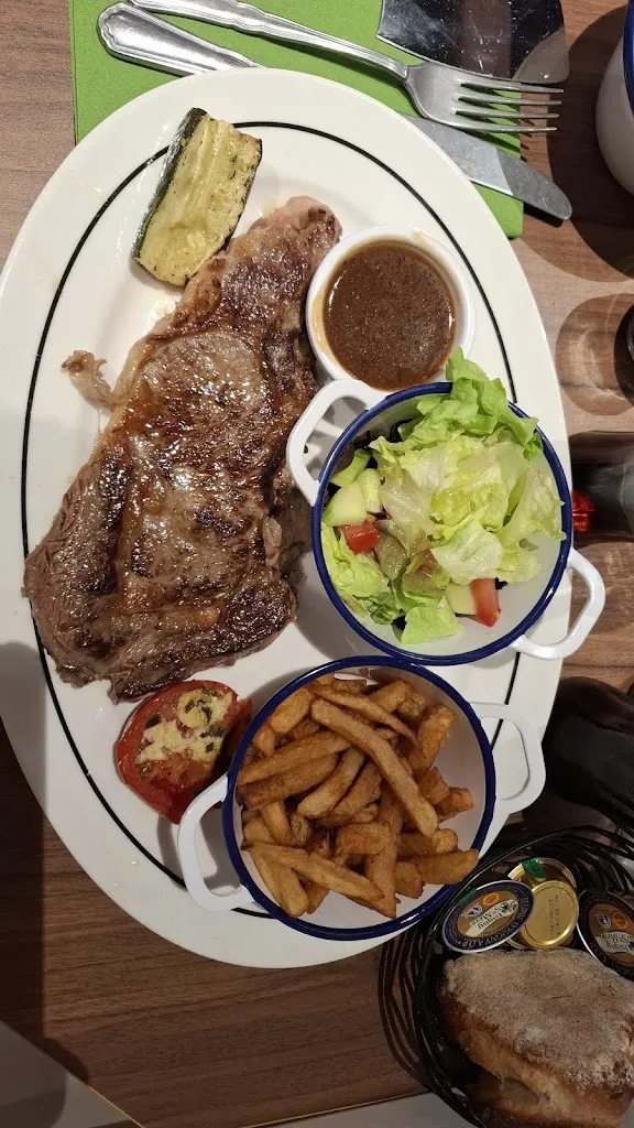 Deep Bhyroo_Le P’tit Bouillon_Paimpol_review