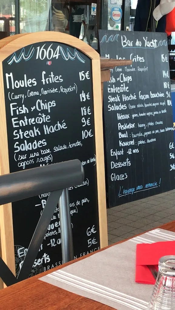 Jacqueline_Bar du Yacht_Lézardrieux_review