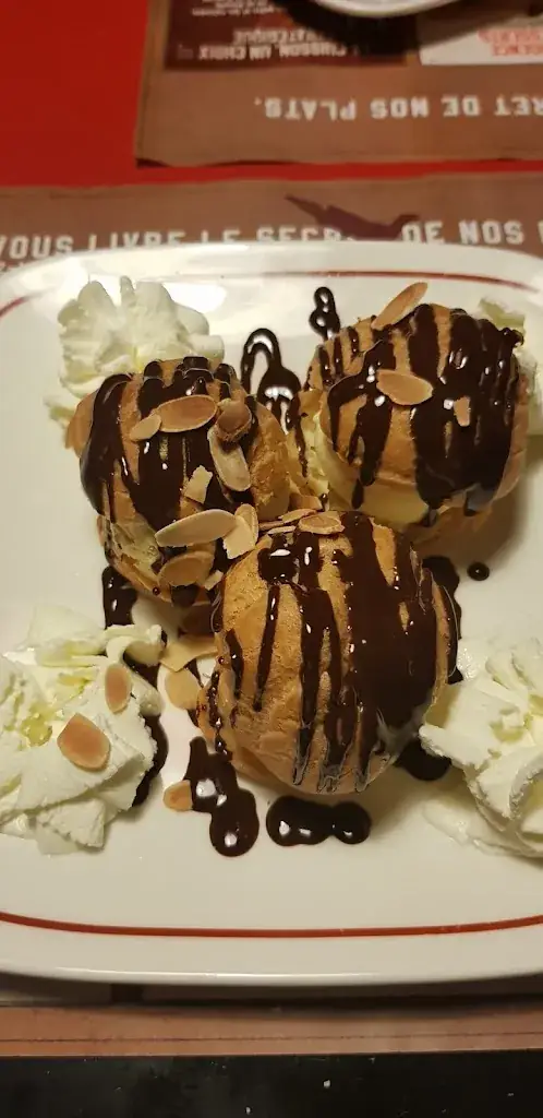 Hayley Pickard_Buffalo Grill Loudéac_Loudéac_Bewertung