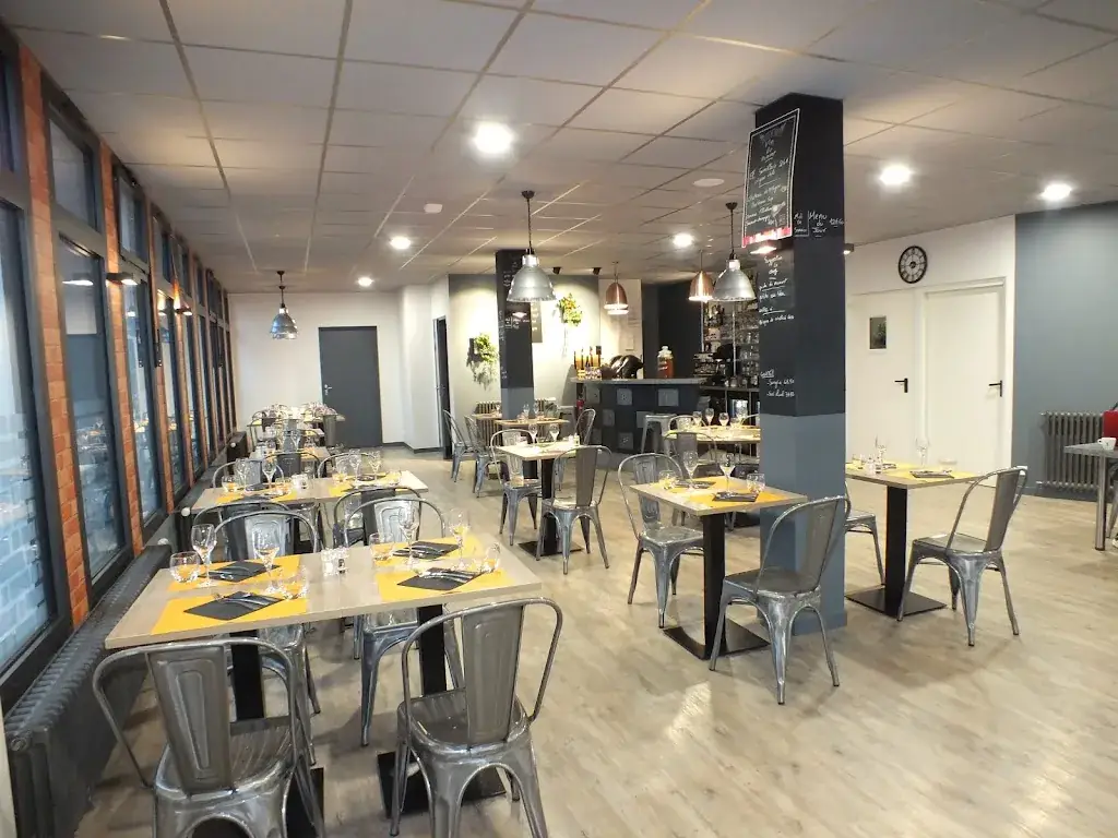 L'Hermine Restaurant in Loudéac