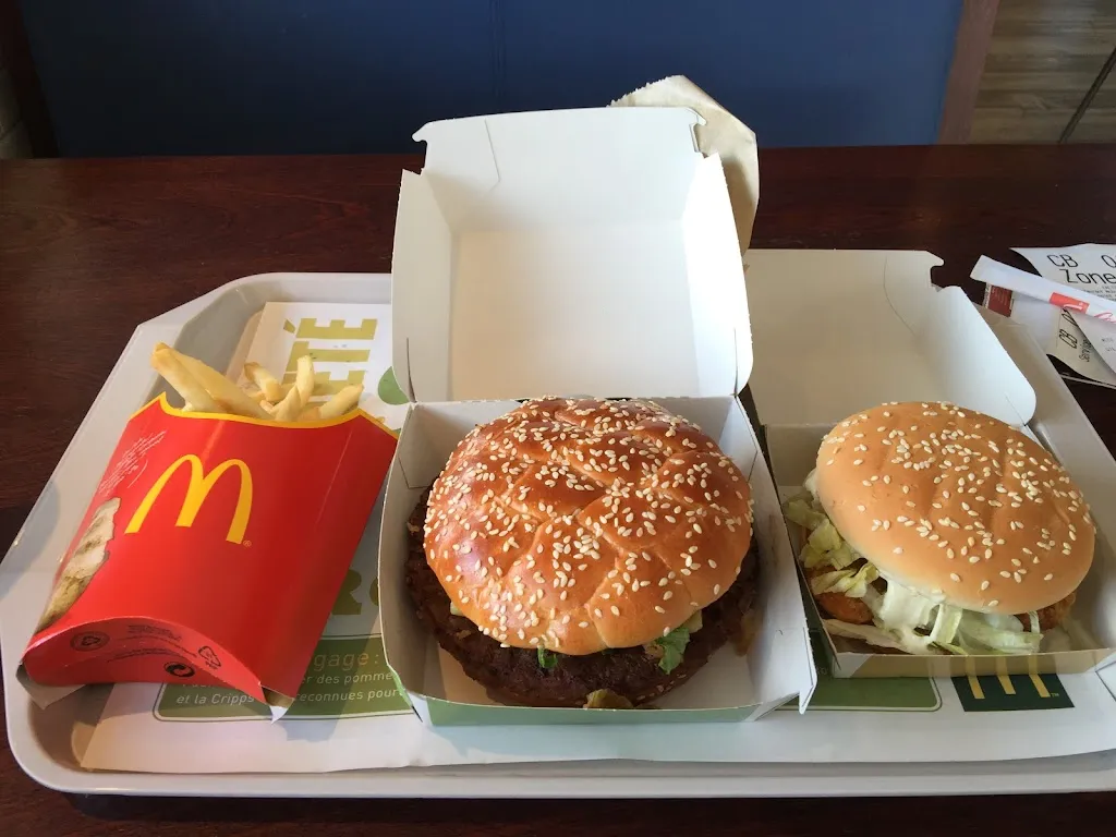 Menu_McDonald's_Loudéac_image_6