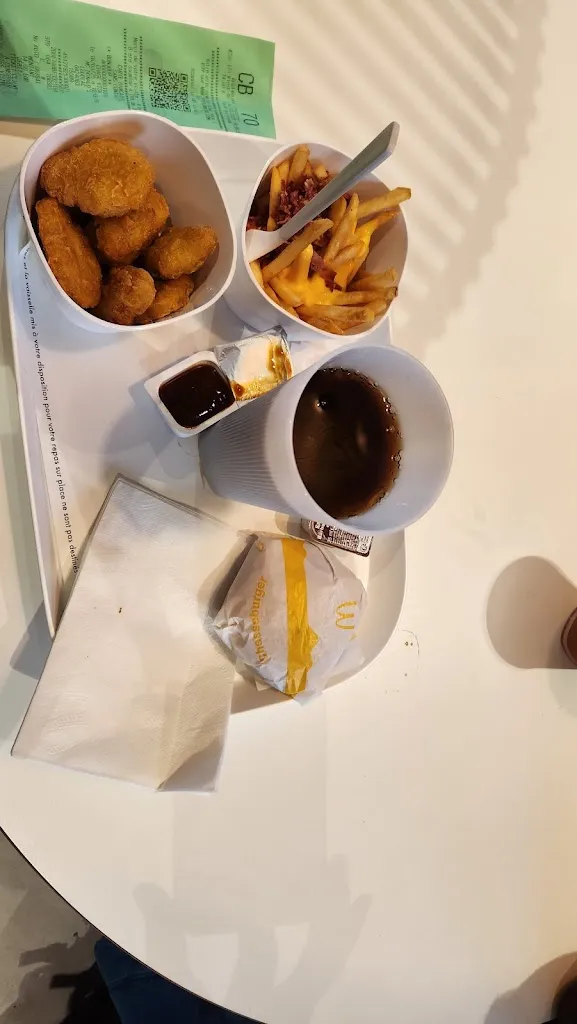 Alexis Bradley_McDonald's_Loudéac_review