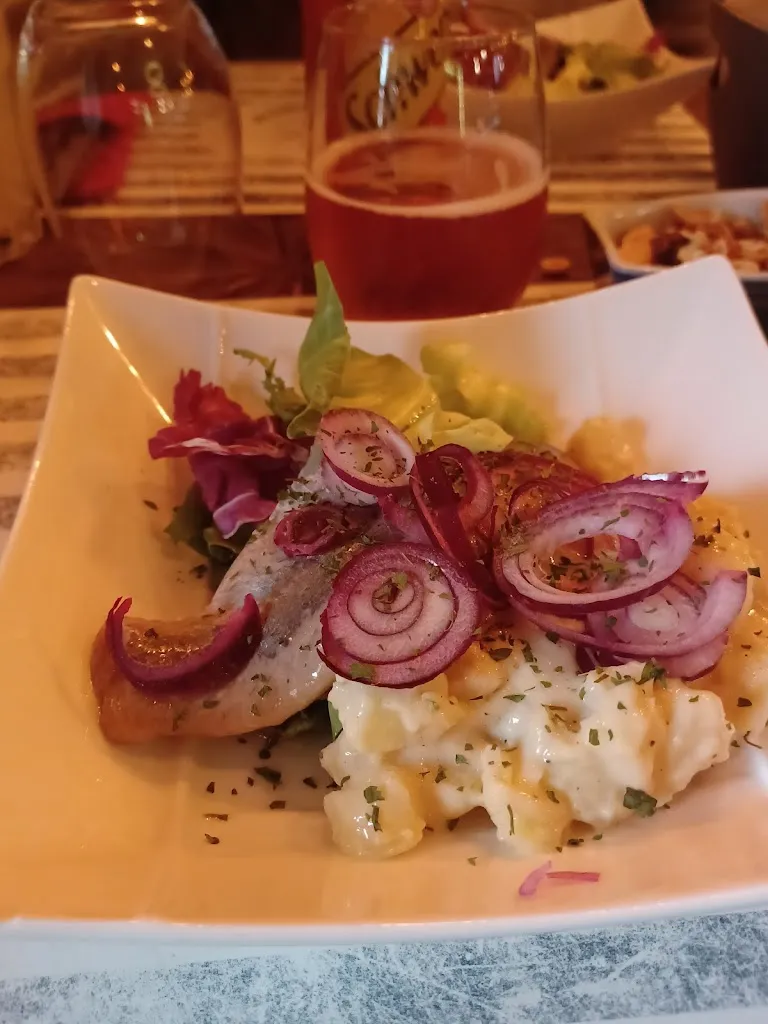 Le Belem_Miniac-Morvan_slider_image_2