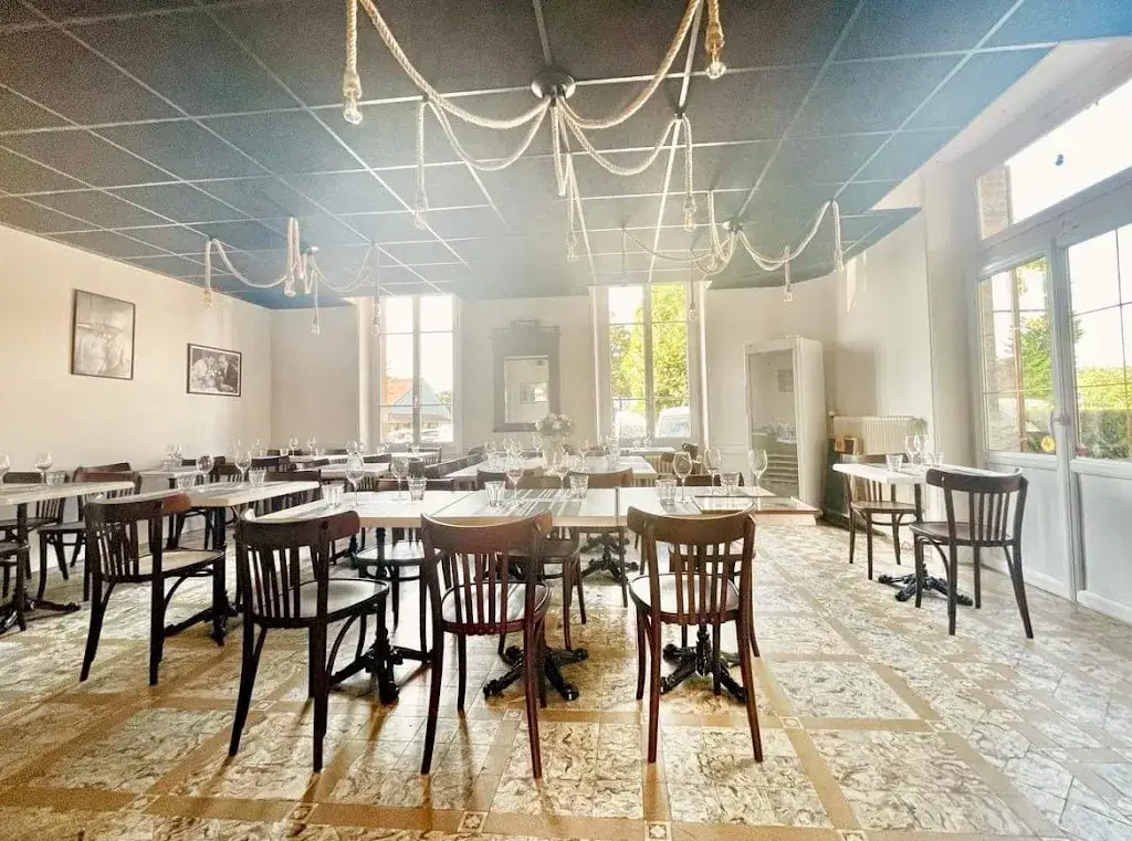 Chez Ju Bistrot Bourbonnais_Bourbon-l'Archambault_slider_image_3