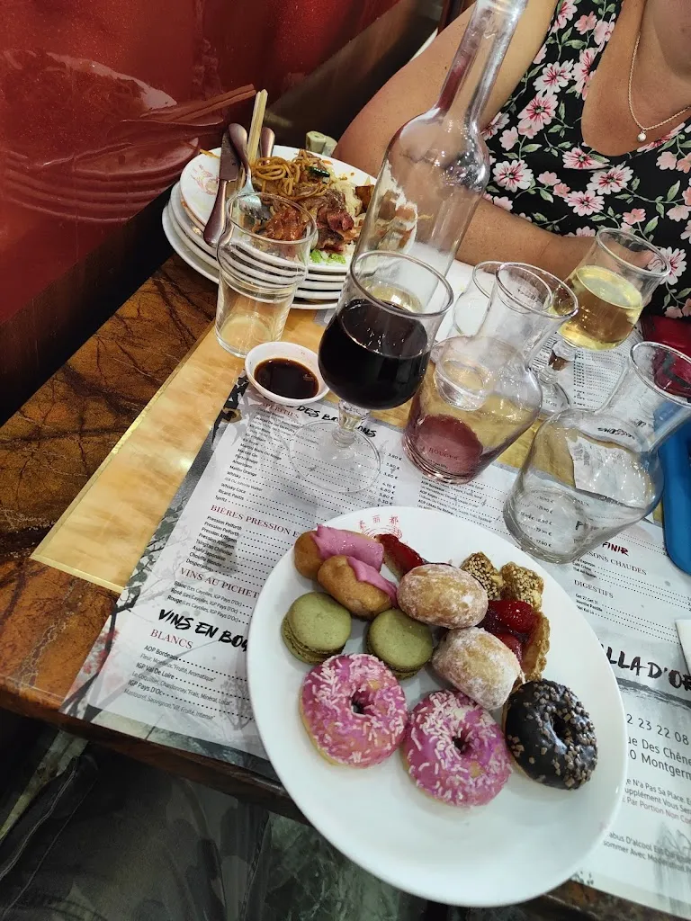 ryan waterworth_Villa d'or_Montgermont_review